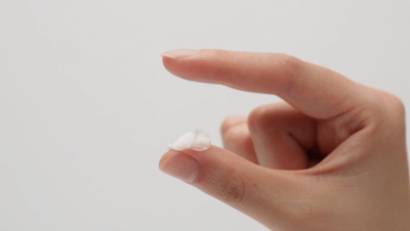 Gold-Prestige-Resilience-Lifting-Eye-Contour-Cream-04